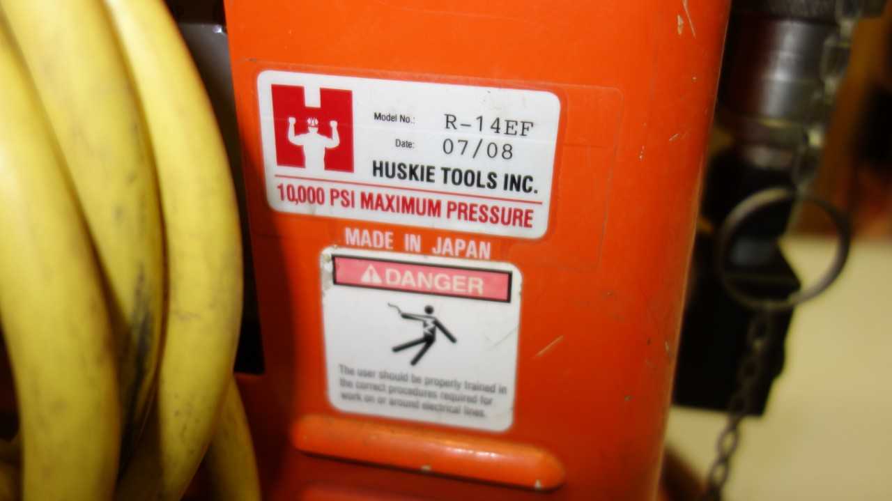 HUSKIE R-14EF HYDRAULIC PUMP FOR CRIMPING TOOLS - ELECTRIC POWER TOOLS