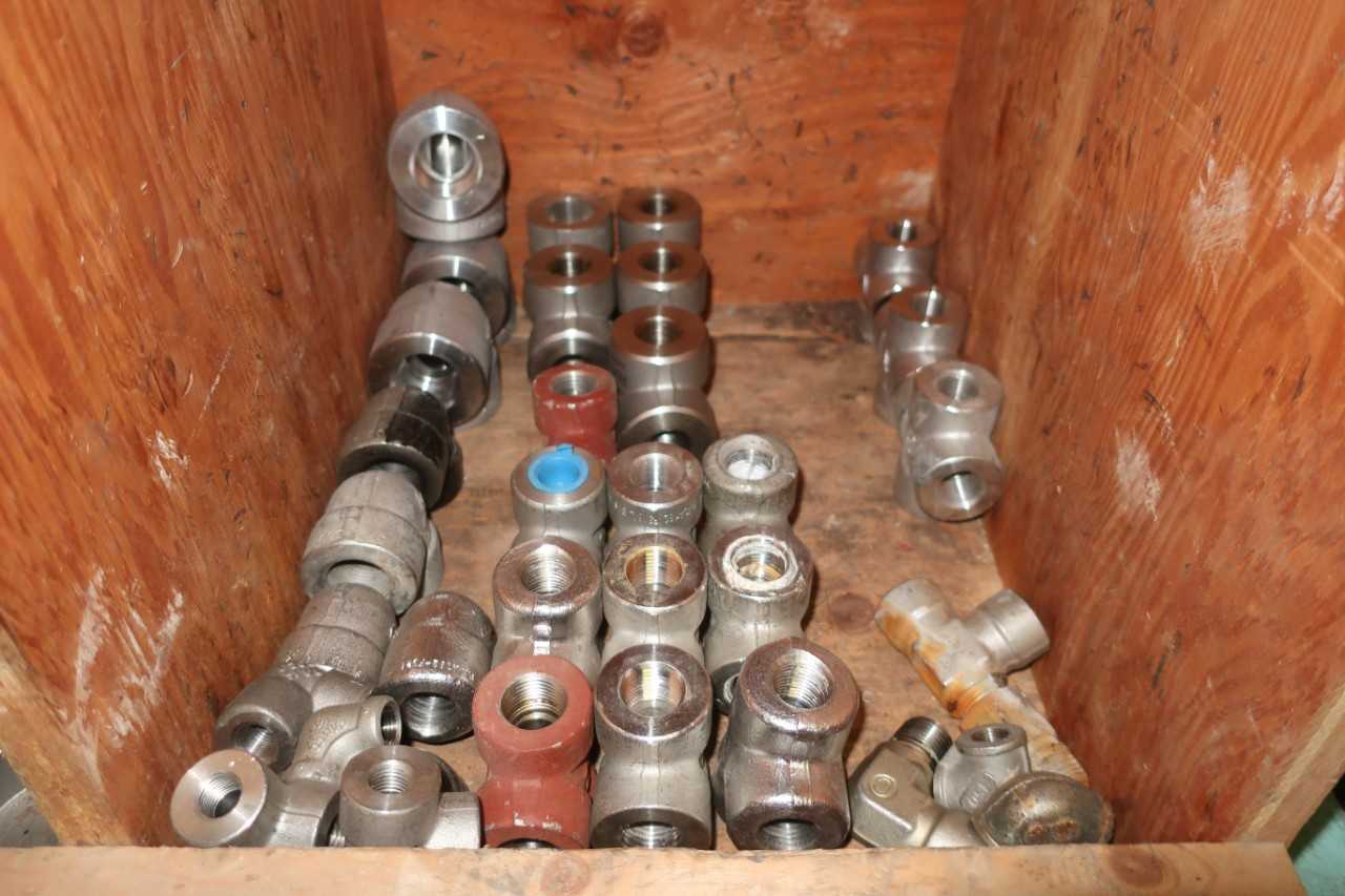 LOT OF ASSORTED FITTINGS - PROCESS EQUIPMENT