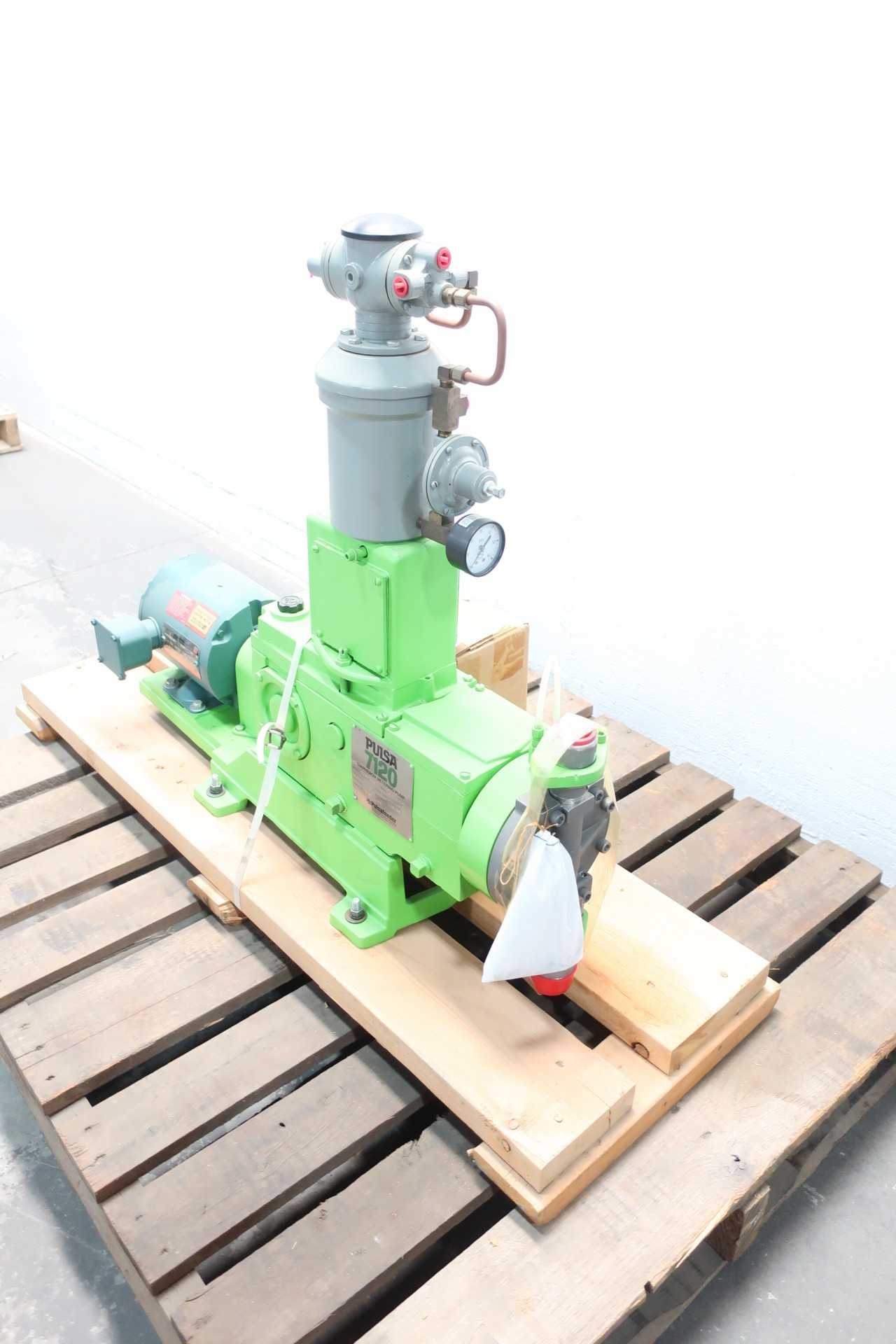 PULSAFEEDER 7120-S-AP DIAPHRAGM METERING PUMP - METERING PUMP
