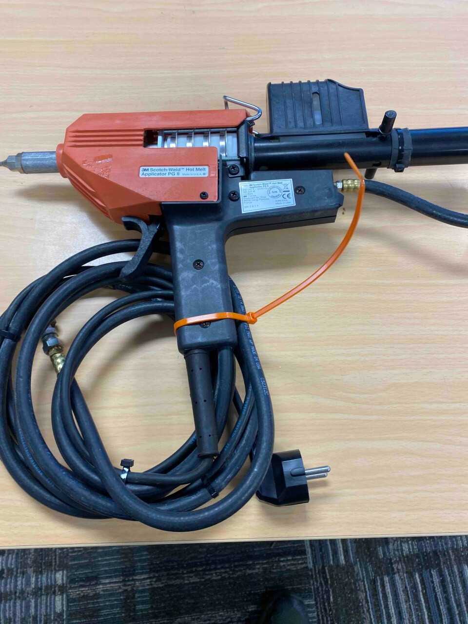 Pneumatic Polygun Glue Gun (2536145) Charleston - MISCELLANEOUS