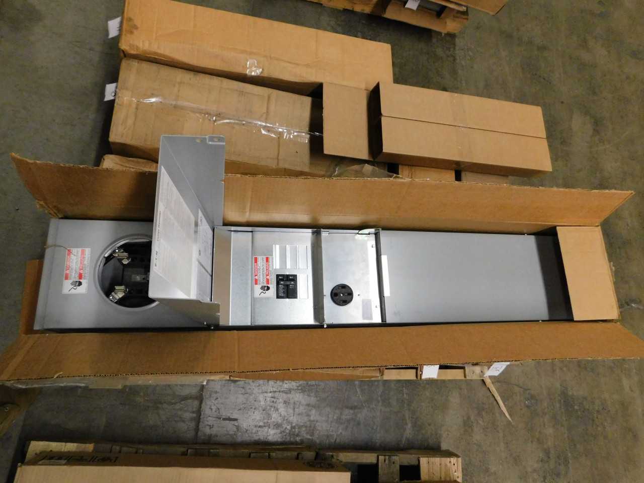 Lot of 1 Meter Socket - INDUSTRIAL PARTS