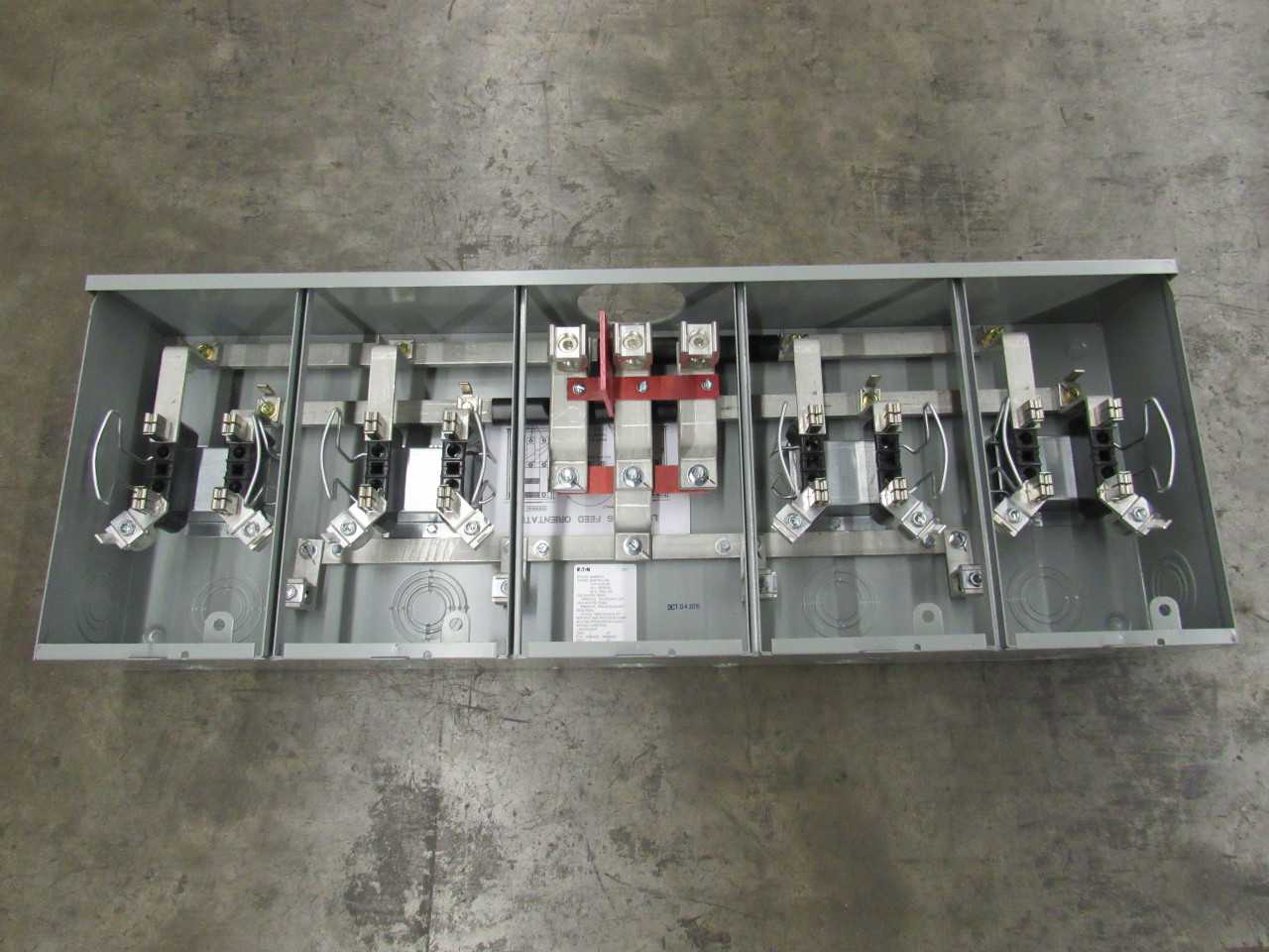 Quantity of 1 New Surplus Eaton UBH4R2352TCH Meter Socket Ringless 200A 600V 1 - INDUSTRIAL PARTS
