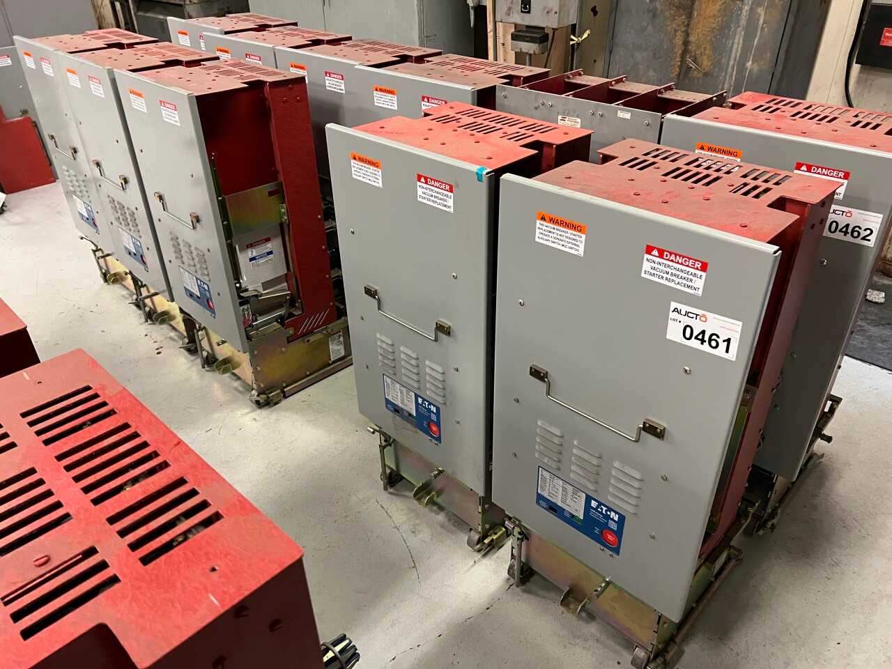 5x Eaton VSR vacuum breakers - CIRCUIT BREAKERS