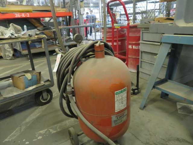 Central Pneumatic Sand Blaster - MISCELLANEOUS