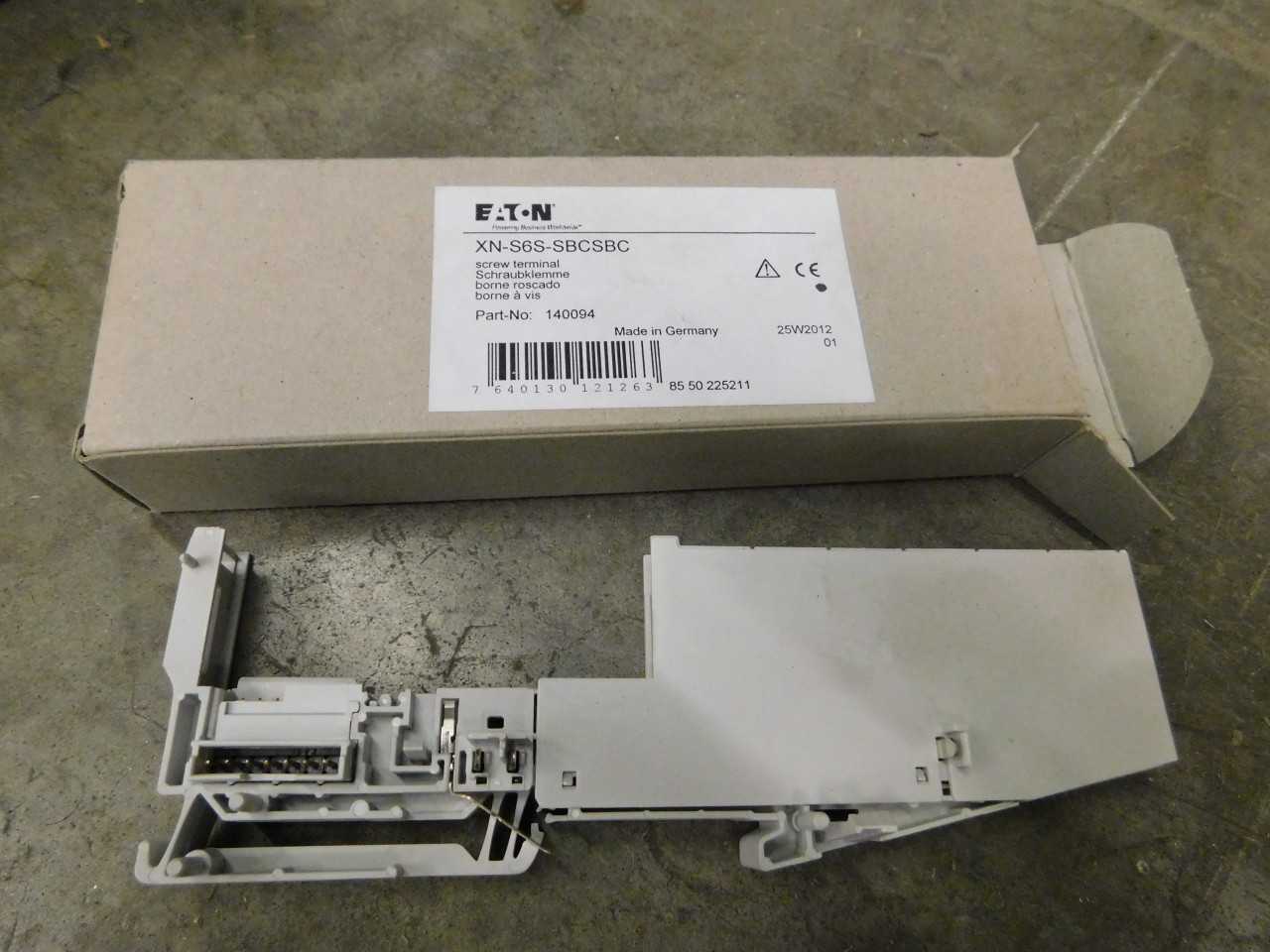 Lot of Contact Blocks, Screw Terminals, and Wire Ranges - INDUSTRIAL PARTS