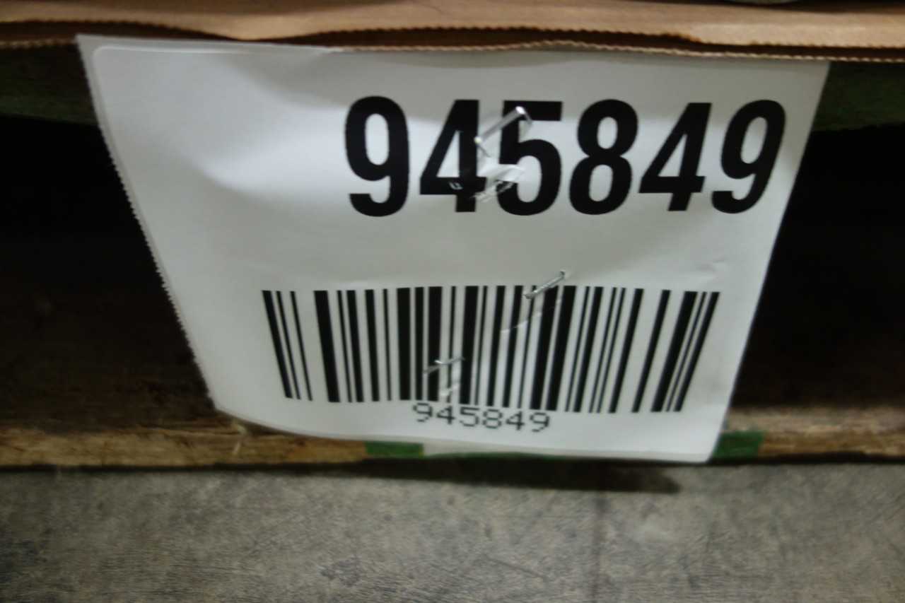 3 PALLETS OF ASSORTED LIGHTING PARTS AND ACCESSORIES - LIGHTING