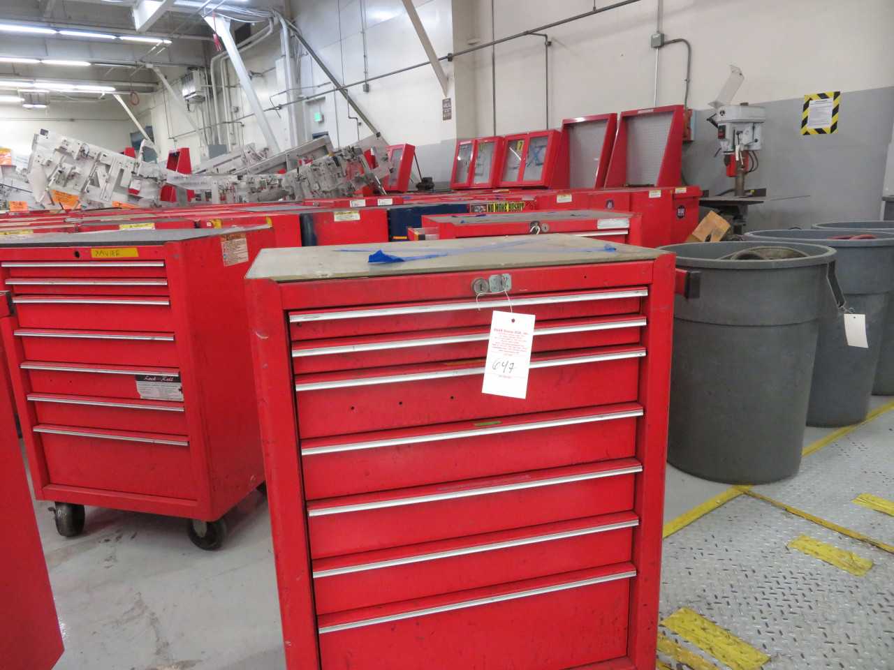7 Drawer Tool Box Snap On - MISCELLANEOUS