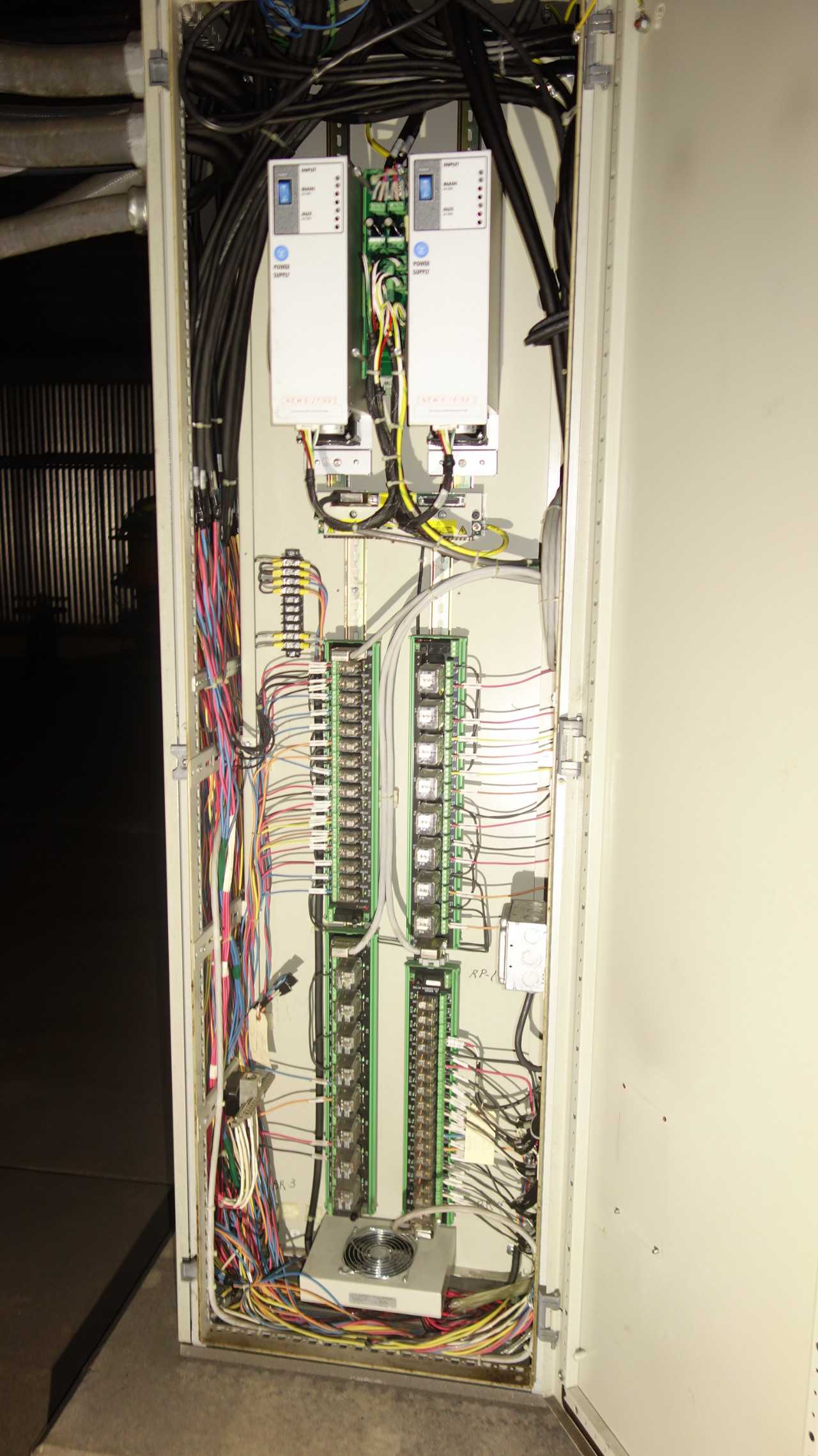 X2 WESTINGHOUSE OVATION CONTROL CABINET W/ MODULES - AUTOMATION & CONTROLS