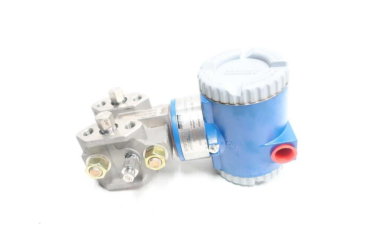 FOXBORO IDP10-F22B21F-M1V FIELDBUS 0-200IN-H2O PRESSURE TRANSMITTER - INSTRUMENTATION