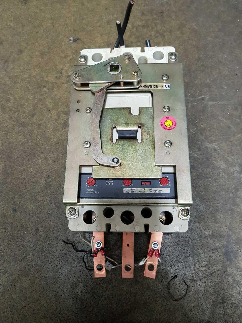 Cutler Hammer KDC 100 Circuit Breaker - CIRCUIT BREAKERS