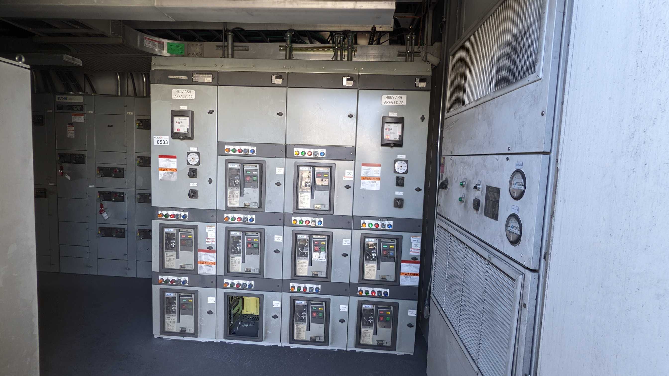 LOW VOLTAGE SWITCHGEAR ASSEMBLY - SWITCHGEAR LOW VOLTAGE SWITCHGEAR ASSEMBLY - SWITCHGEAR