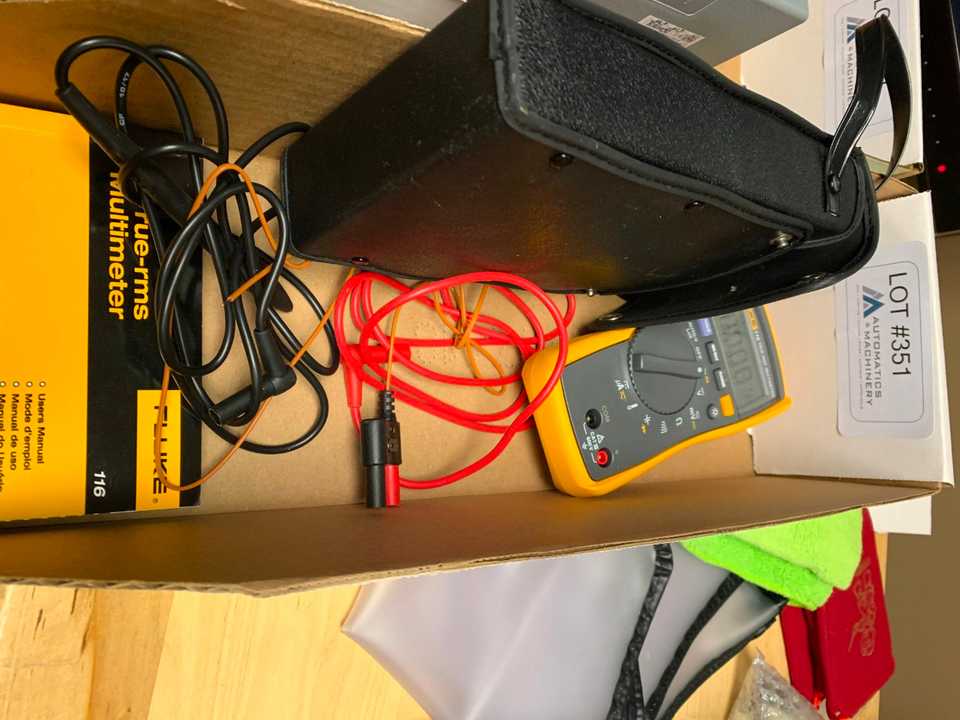 Fluke 116 Mulimeter - ELECTRICAL TESTING EQUIPMENT
