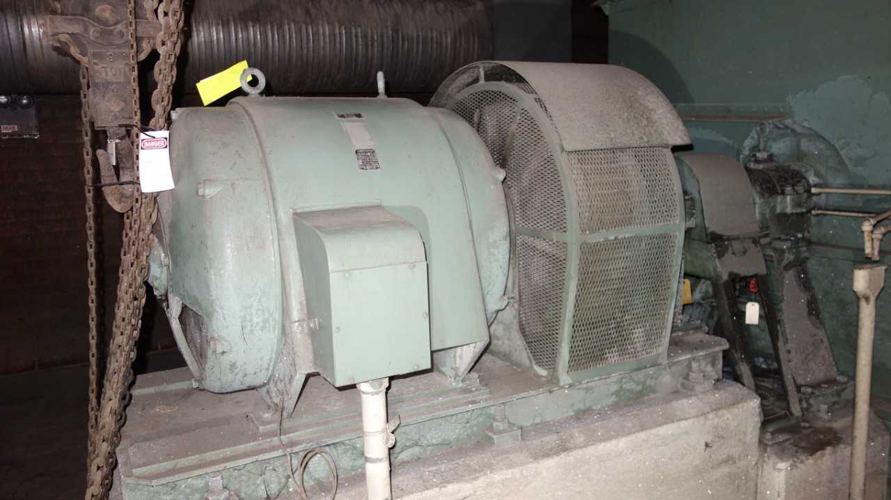 LOT OF 2 ELECTRIC MACHINERY 200HP 2300V-AC INDUCTION MOTOR W/ MAGNETIC DRIVE - ELECTRIC MOTORS