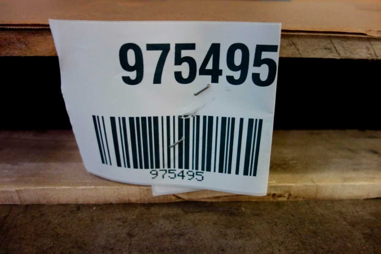 CROMPTON PARKINSON AC MOTOR MODEL 10851704 - ELECTRIC MOTORS