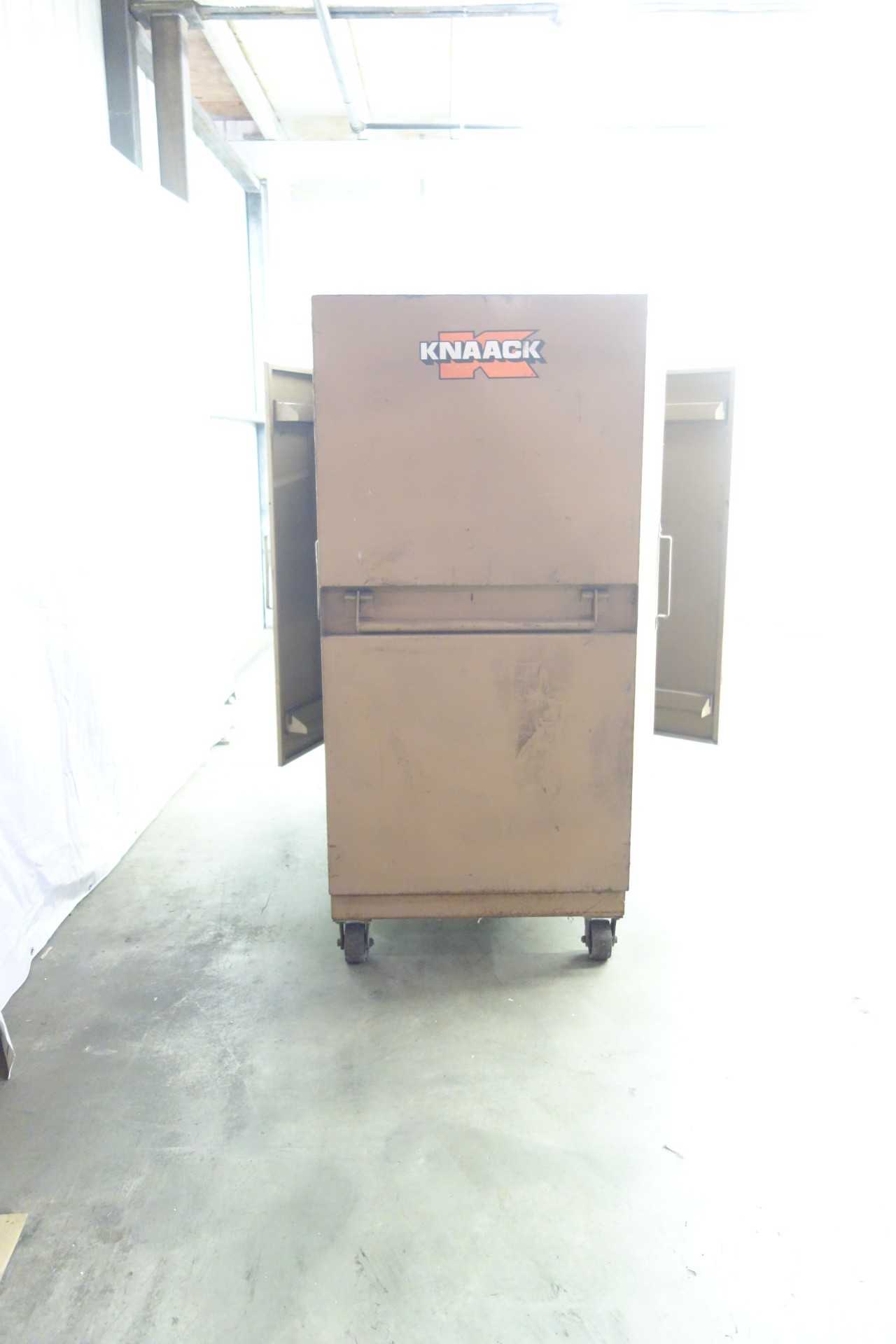 KNAACK DUAL SIDED 2-DOOR MOBILE CABINET - TOOL STORAGE
