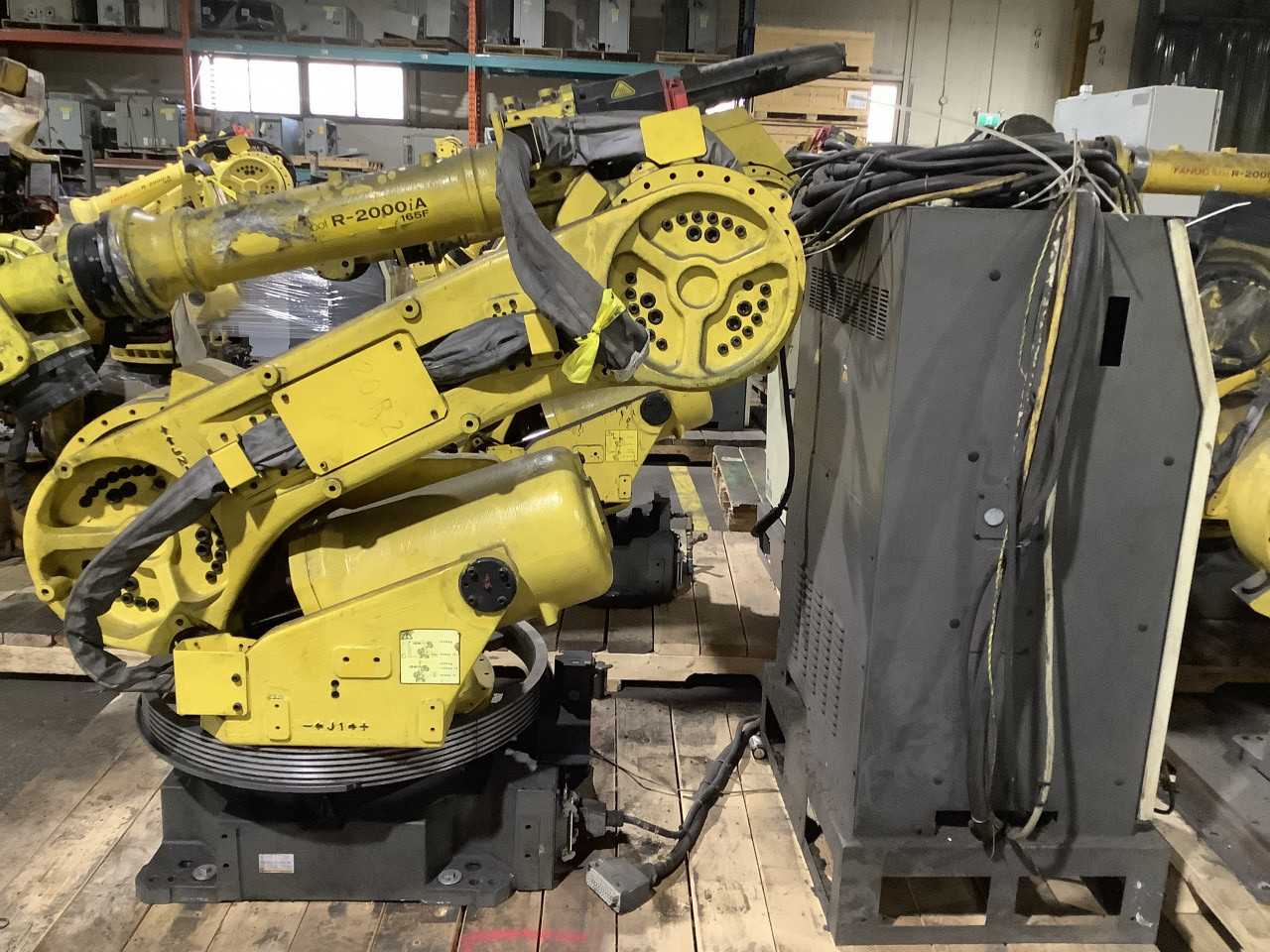 Fanuc R2000iA-165F w/ RJ3iB Robot - MACHINING ACCESSORIES & TOOLING