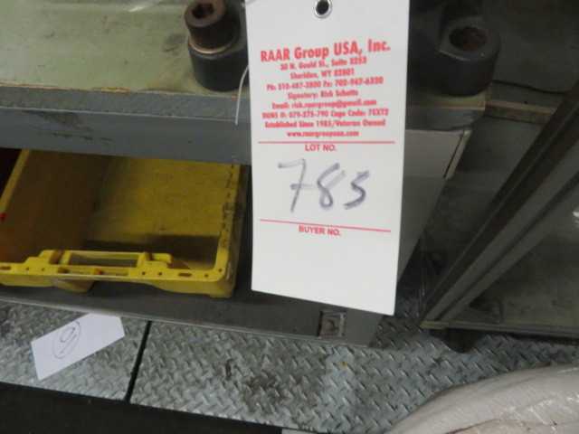 Wilton Vice and Aluminum Table (1) vice - MISCELLANEOUS