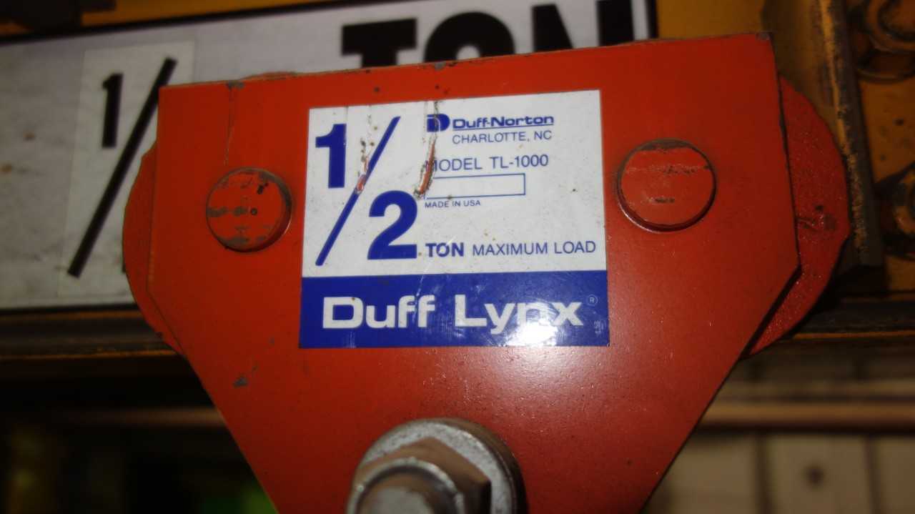 DUFF LYNX 1/2 TON MANUAL CHAIN HOIST - LIFTING EQUIPMENT
