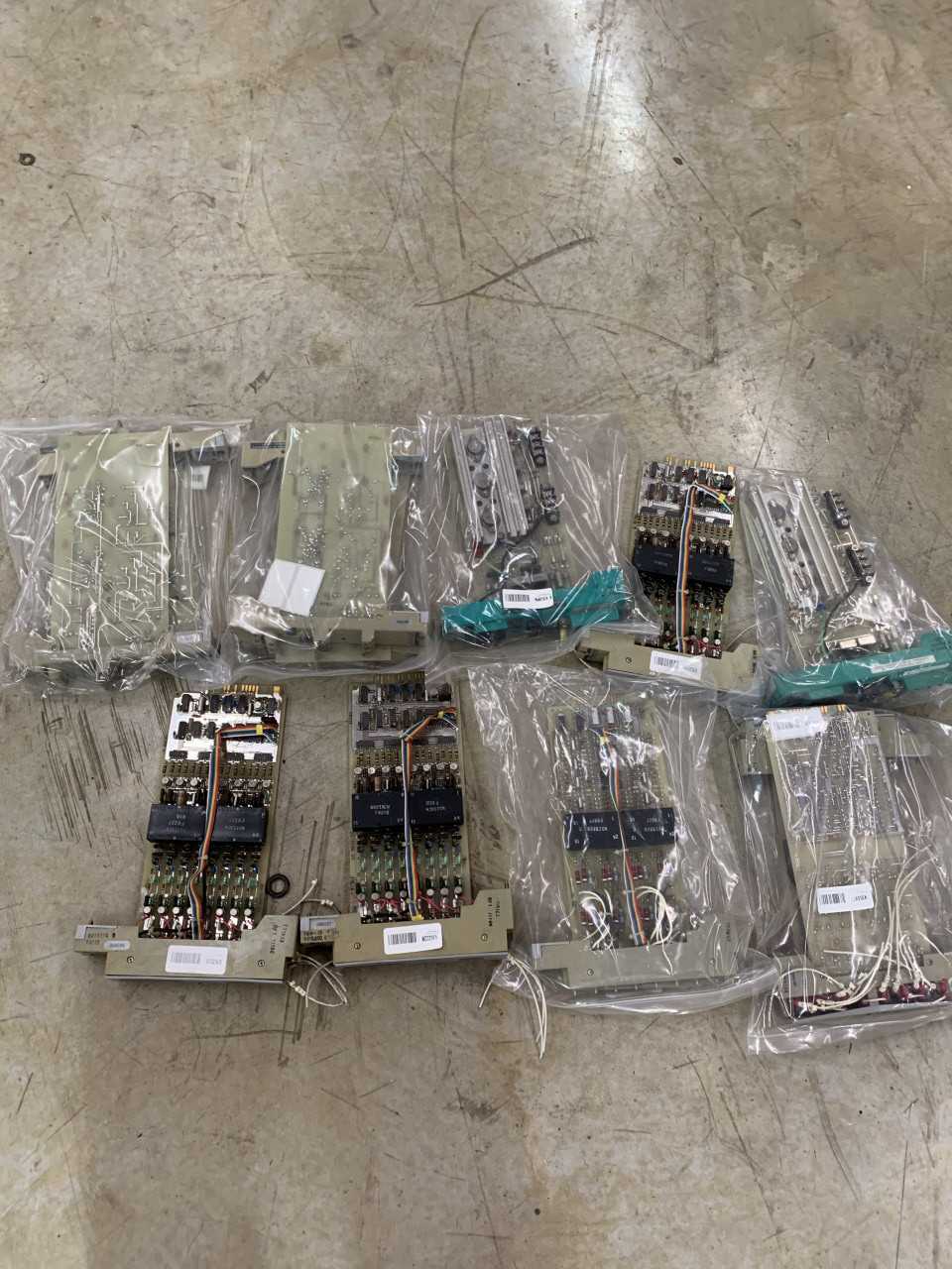 LOT OF 9 USED FOXBORO MODULES CIRCUIT BOARDS - MISCELLANEOUS