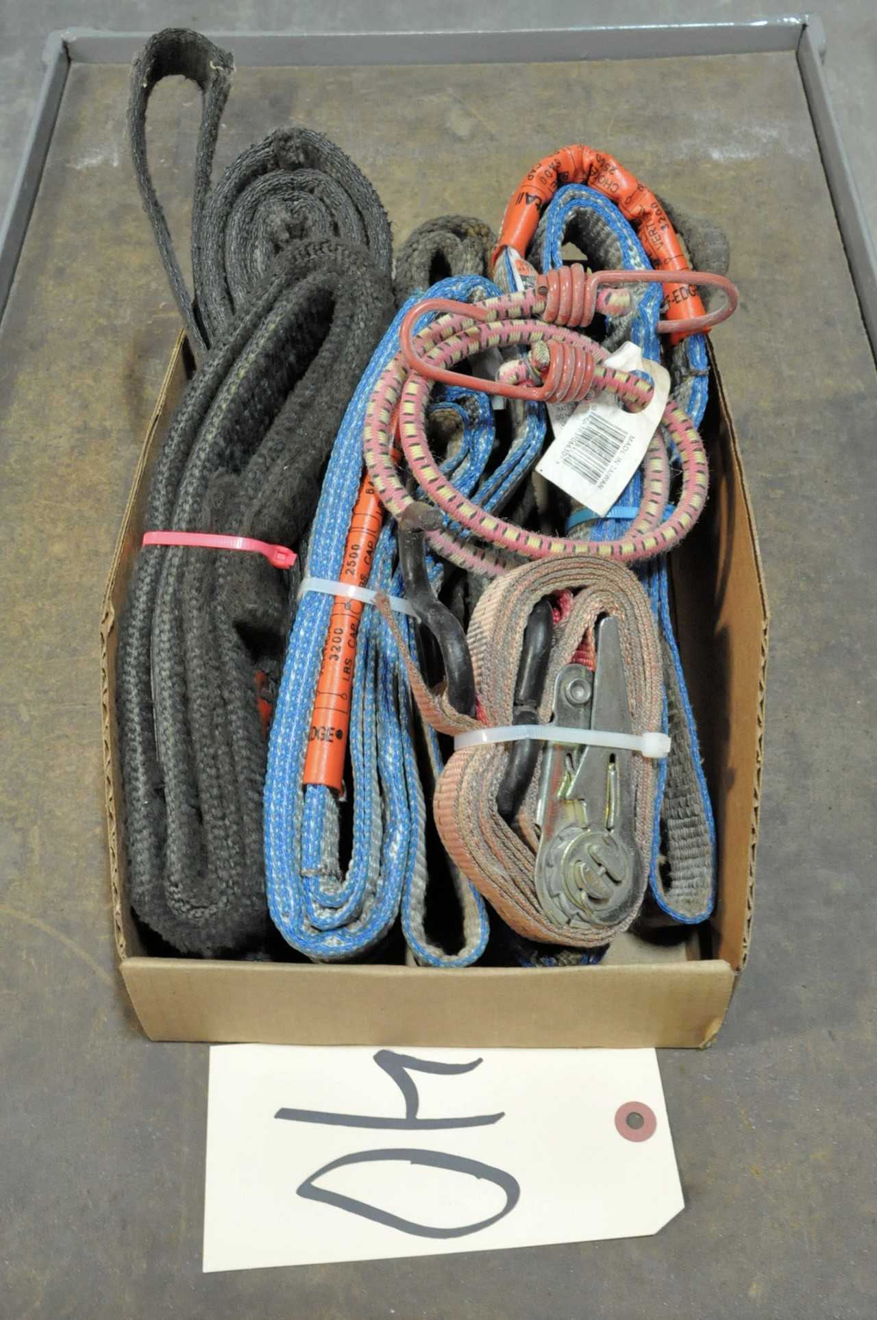 Lot-Cloth Strap Slings in (1) Box - HAND TOOLS
