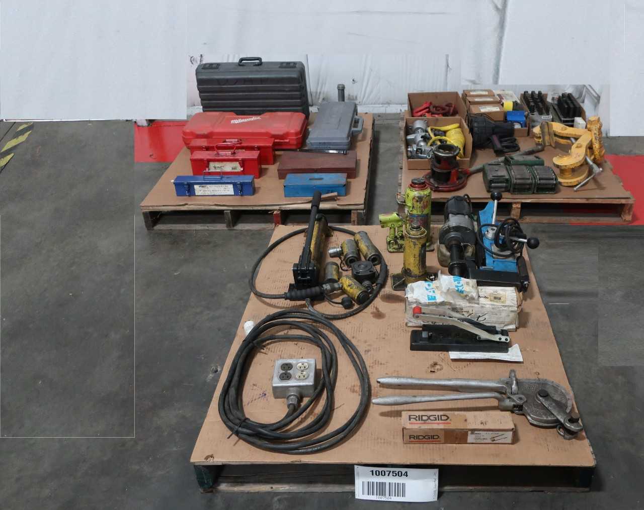 3 PALLETS OF ASSORTED HAND TOOLS,PARTS AND ACCESSORIES - HAND TOOLS