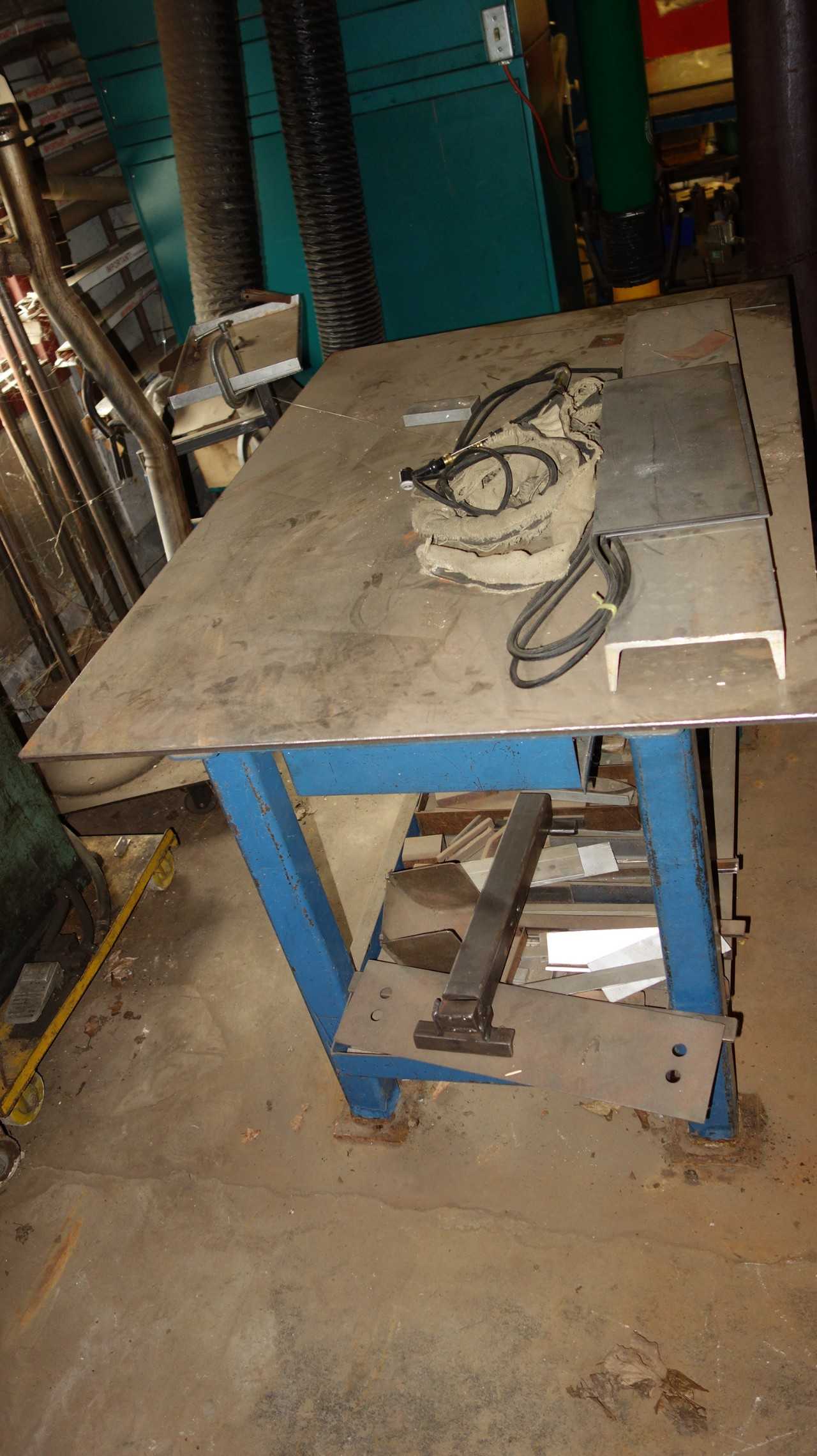 PROFESSIONA STEEL WELDING TABLE - WELDING EQUIPMENT
