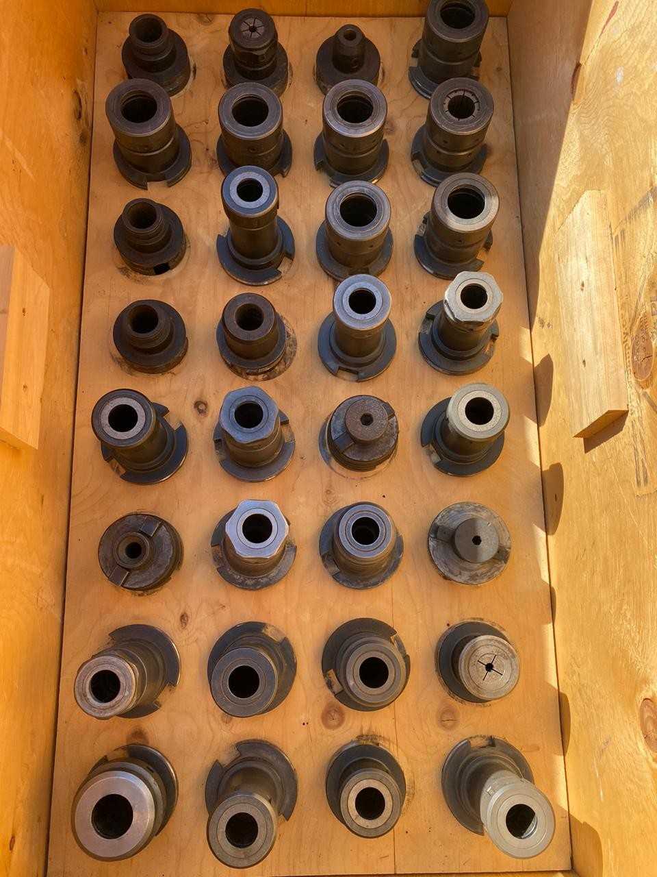 PALLET OF ASSORTED CAT 50 TOOL HOLDERS - MACHINING ACCESSORIES & TOOLING
