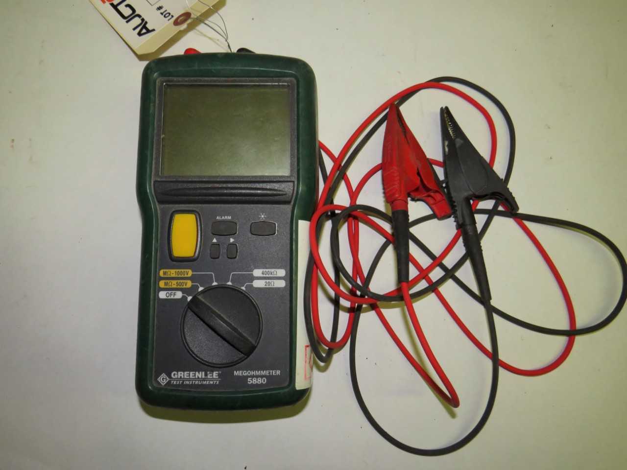 GREENLEE TEST INSTRUMENTS MEGOHMETER 5880 - ELECTRIC POWER TOOLS
