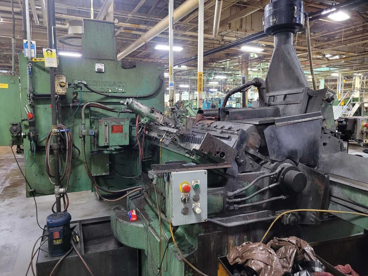 CINCINNATI CENTERLESS GRINDER - GRINDING MACHINES