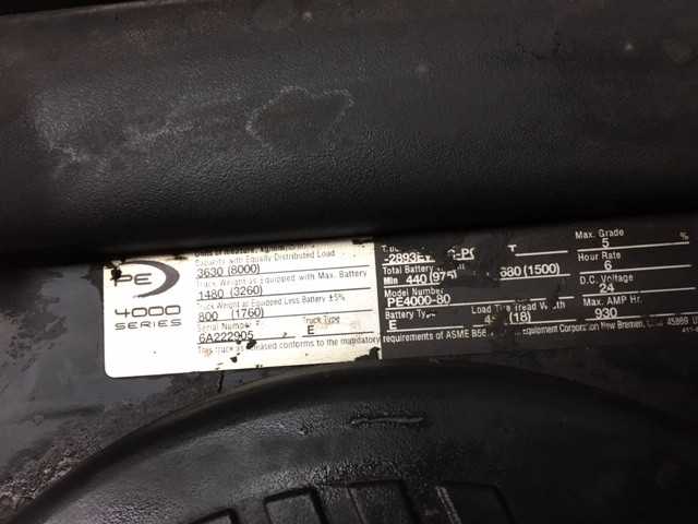 2005 Crown PE4000-80 double rider pallet jack, Lemoyne, PA - MANUAL PALLET JACKS