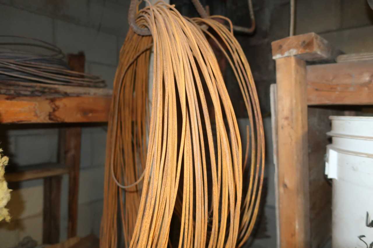 LOT OF ASSORTED DUCT MATERIAL - HVAC EQUIPMENT