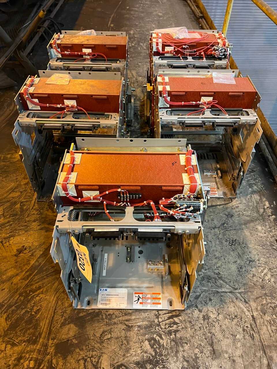 5X Eaton Magnum DS circuit breaker cassettes - CIRCUIT BREAKERS