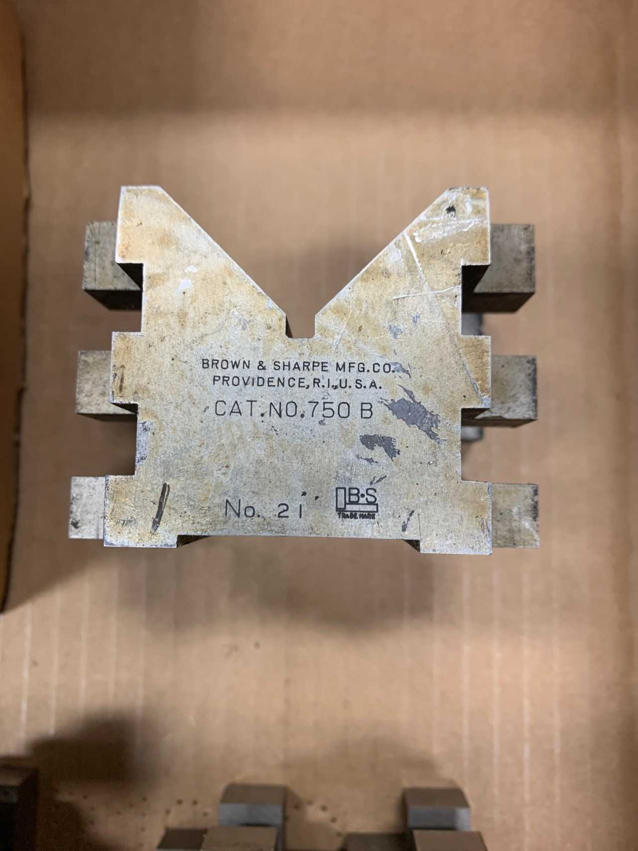 Brown & Sharpe Assorted V Blocks - MACHINING ACCESSORIES & TOOLING