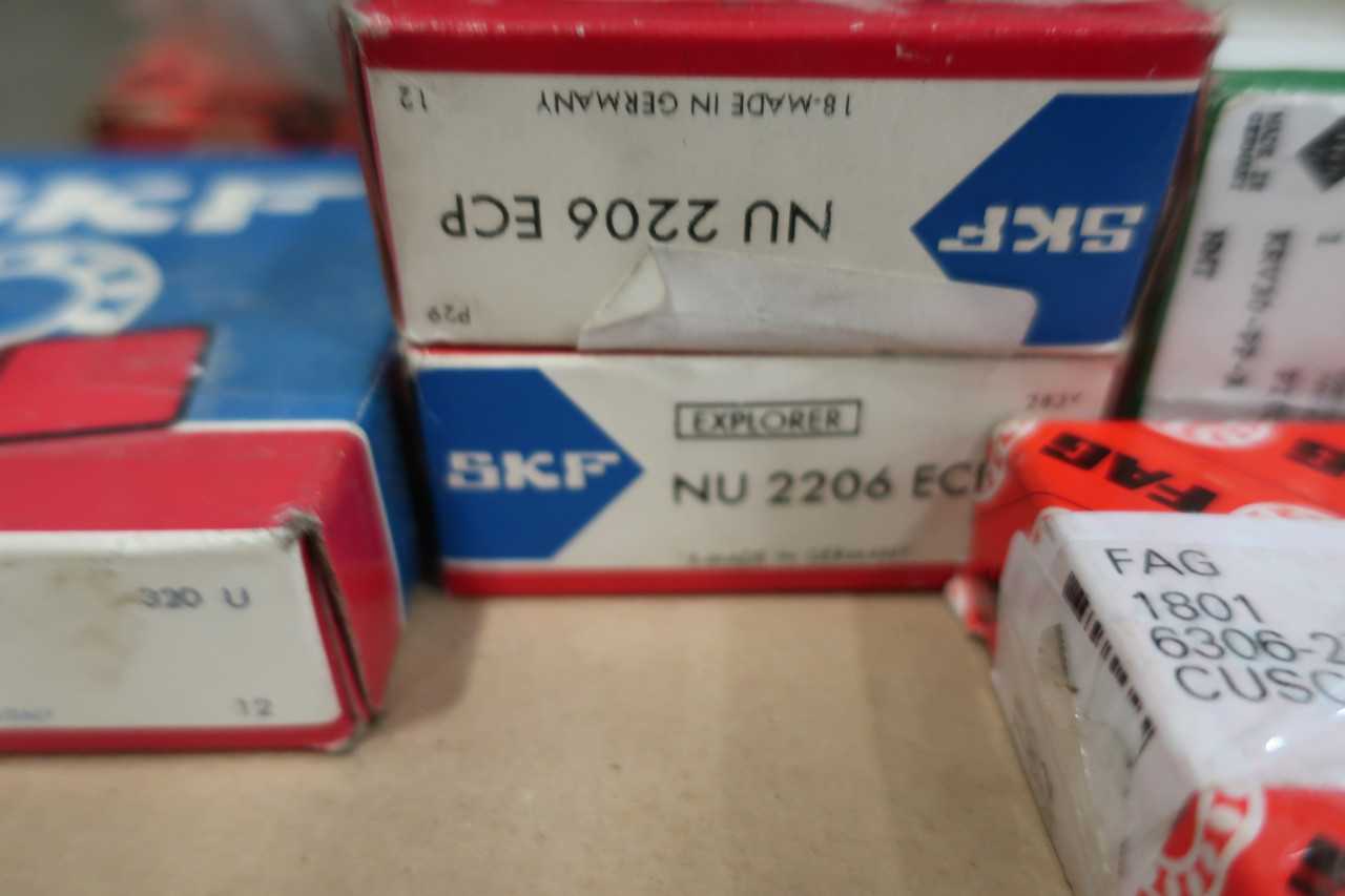 1 PALLET OF ASSORTED BEARINGS - BEARINGS