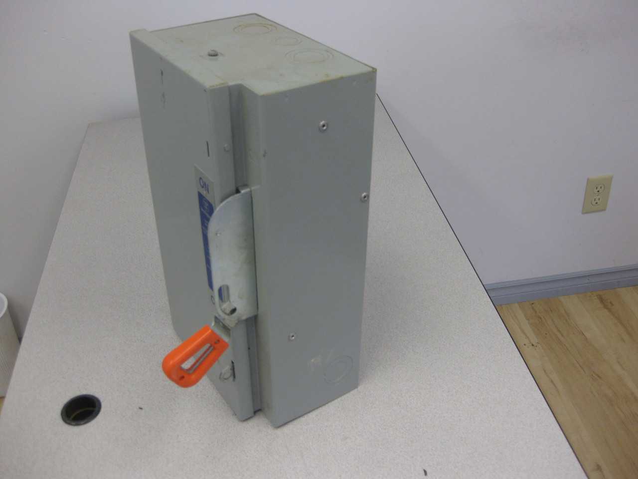 Westinghouse Safety switches NHF421N QTY 10 - ELECTRICAL COMPONENTS