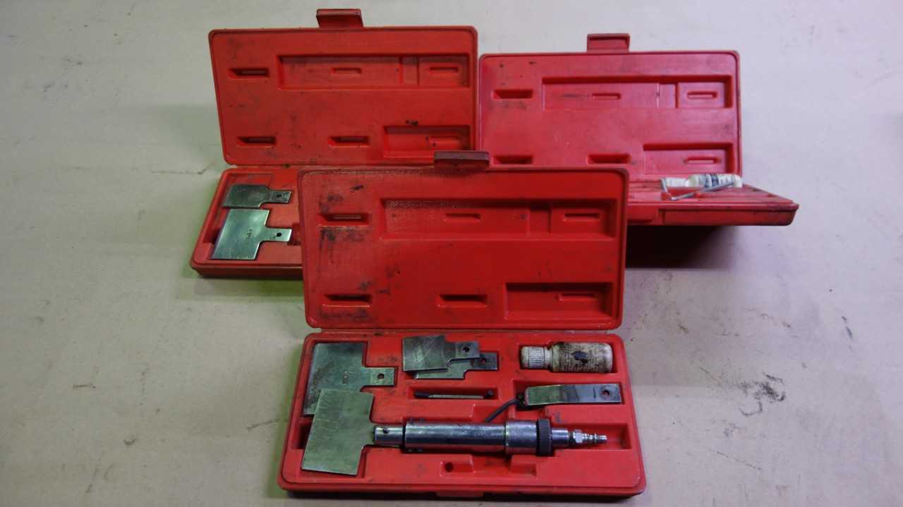 LOT OF 3 SNAP-ON PGS1004 AIR POWERED SCRAPER KITS (MISSING COMPONENTS) - HAND TOOLS