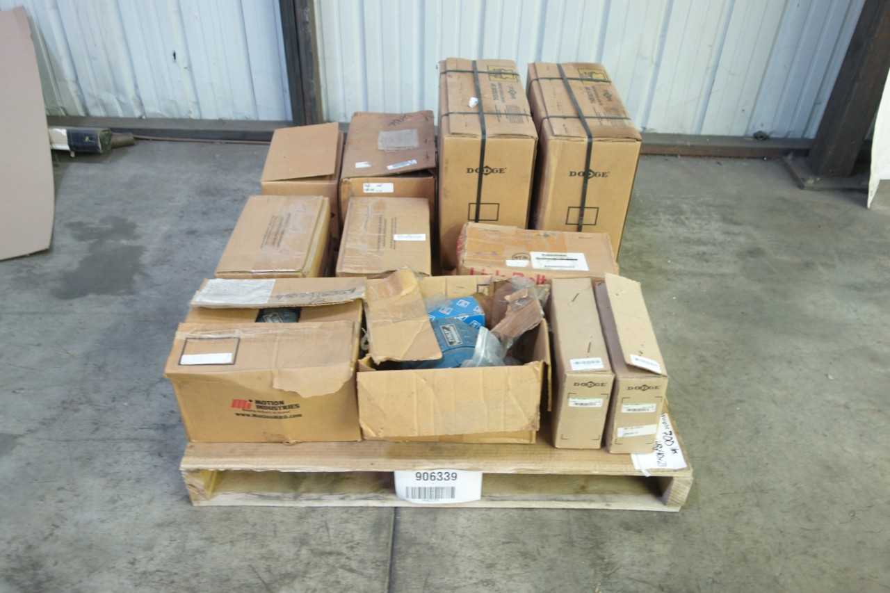 PALLET OF ASSORTED PILLOW BLOCK BEARINGS AND HOUSINGS - BEARINGS