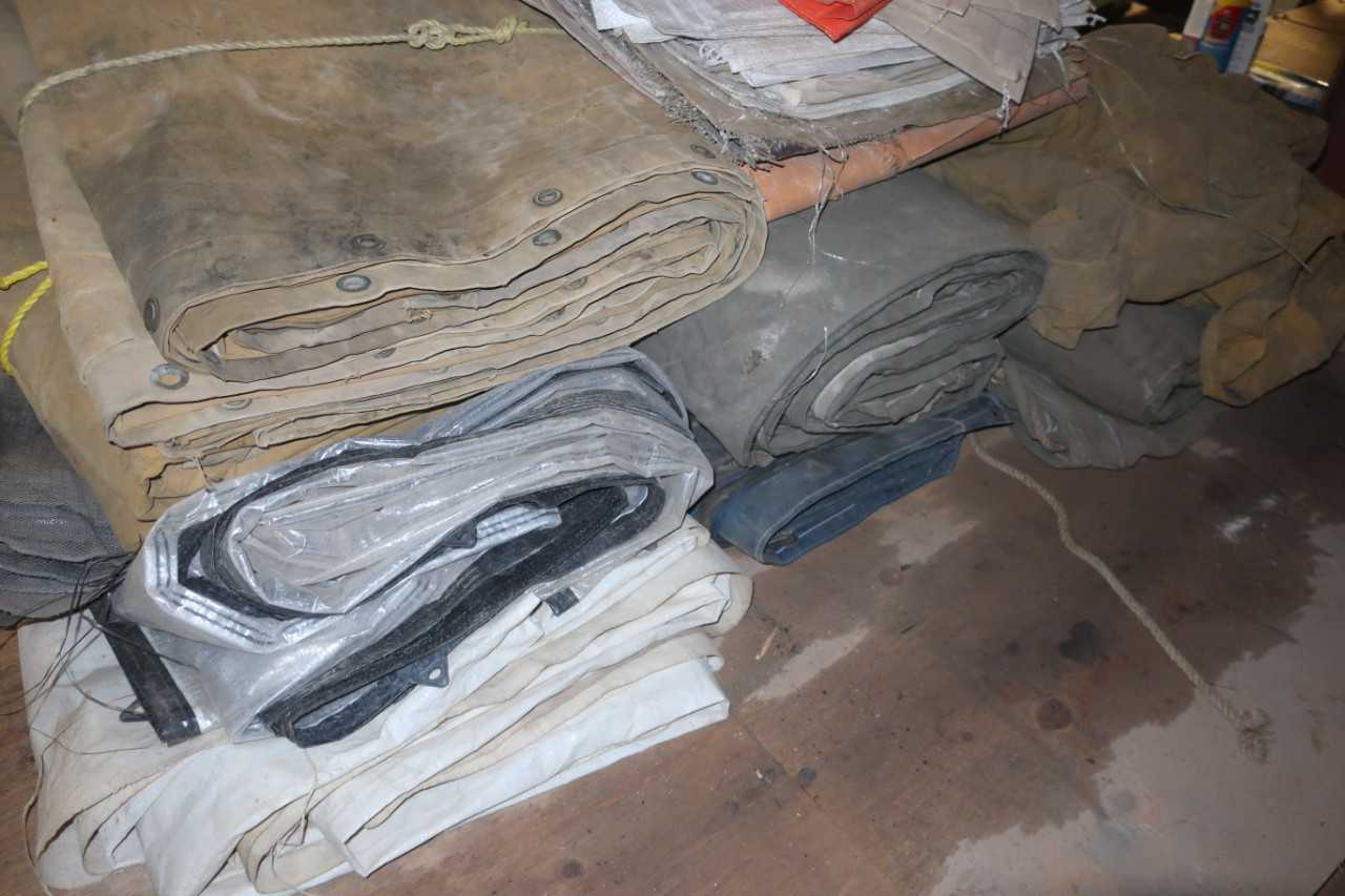 LOT OF ASSORTED CLOTH & PLASTIC TARPS - MATERIAL HANDLING