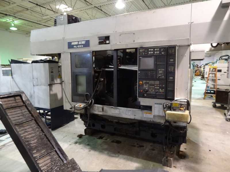 MORI SEIKI RL253 TWIN SPINDLE CNC CHUCKER WITH GANTRY LOADER - INDUSTRIAL ROBOTS