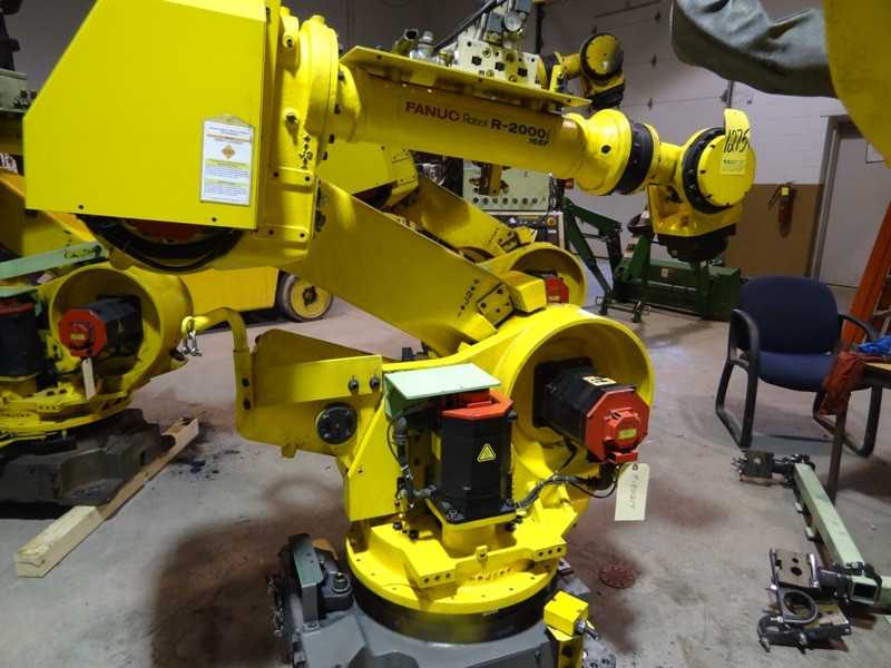 FANUC ROBOT R-2000I/165F WITH RJ3IB CONTROL, TEACH & CABLES - INDUSTRIAL ROBOTS