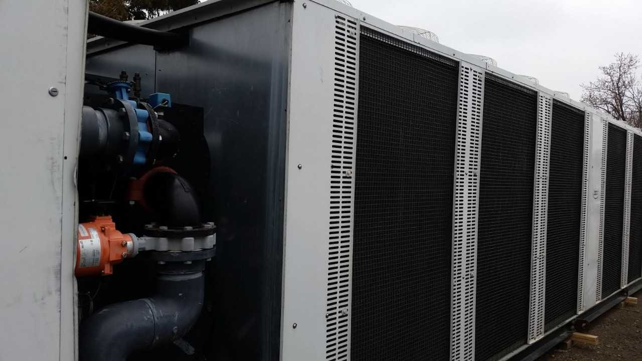 Freezco Industrial Chiller  150 Ton x 2 Capacity - CONSTRUCTION EQUIPMENT