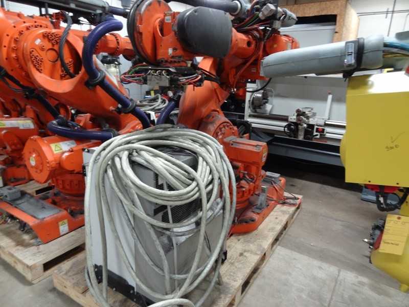 ABB ROBOT IRB 7600-340/2.8 WITH IRC 5 CONTROLS, CABLES & TEACH - INDUSTRIAL ROBOTS