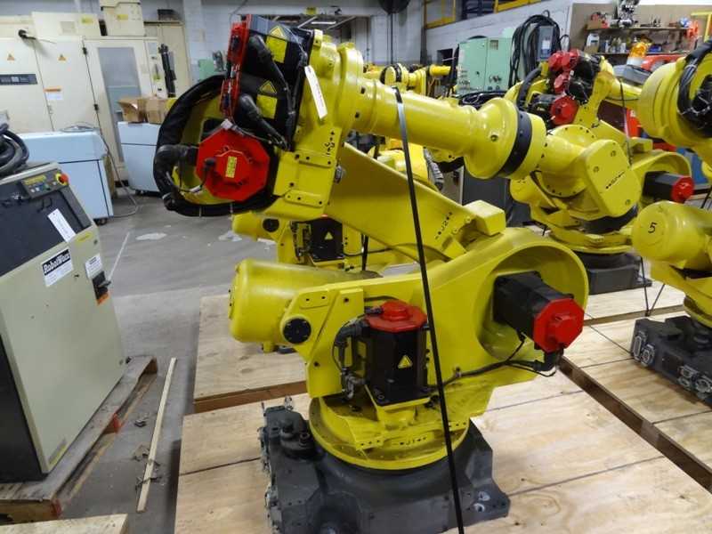 COMPLETELY REFURBISHED FANUC ROBOT R-2000iA/200F WITH R-J3iB CONTROL - INDUSTRIAL ROBOTS