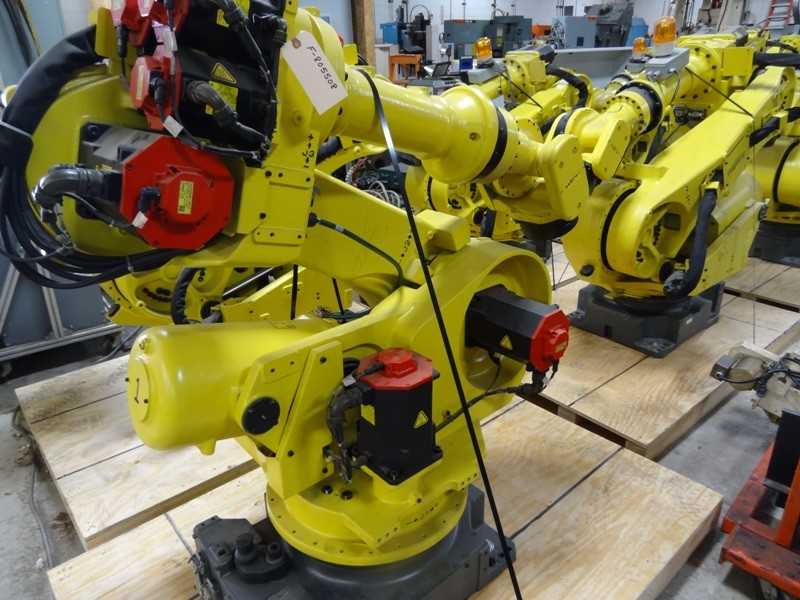 COMPLETELY REFURBISHED FANUC ROBOT R-2000iA/200F WITH R-J3iB CONTROL - INDUSTRIAL ROBOTS