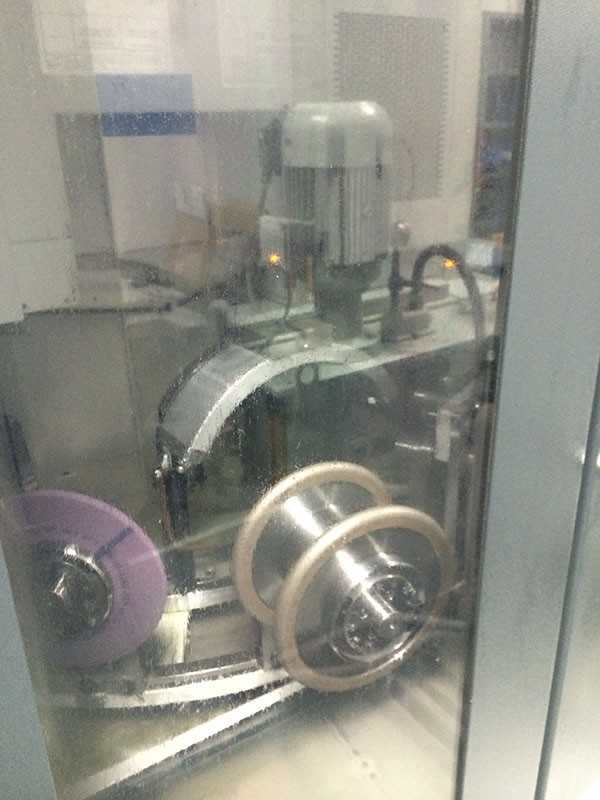 HAAS MULTI AXIS GRINDING CENTER, MODEL MULTIGRIND CB W/ AUTOMATION - GRINDING MACHINES