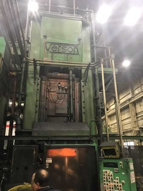 VERSON 600 TON SSSC PRESS MODEL SE1-600-48-48 - PRESSES