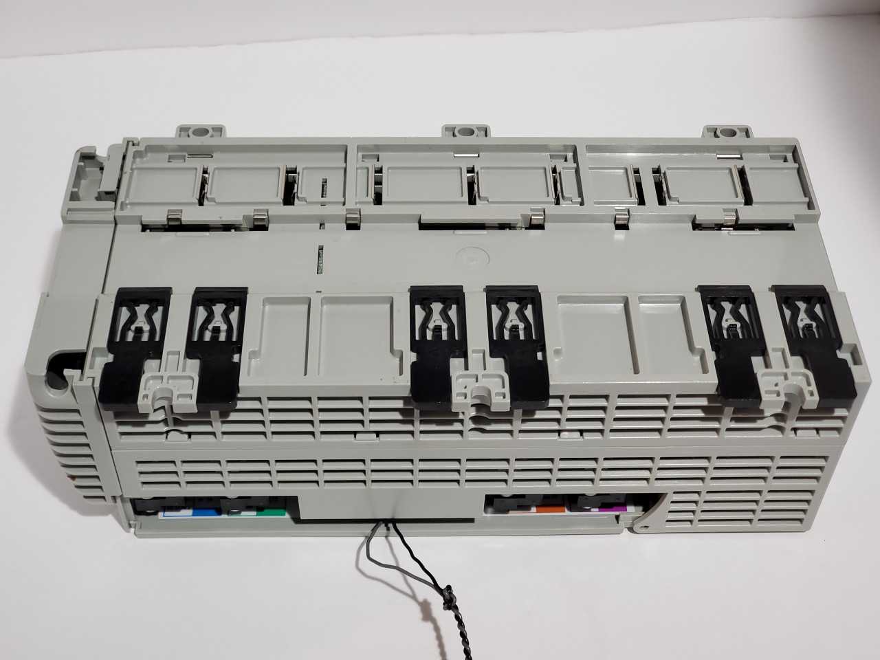 Allen Bradley CompactLogix 1769-L23E-QBFC1 - AUTOMATION & CONTROLS