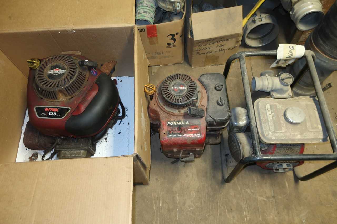 LOT OF 3 ASSORTED ENGINES 3.8HP-10.5HP - ELECTRIC MOTORS