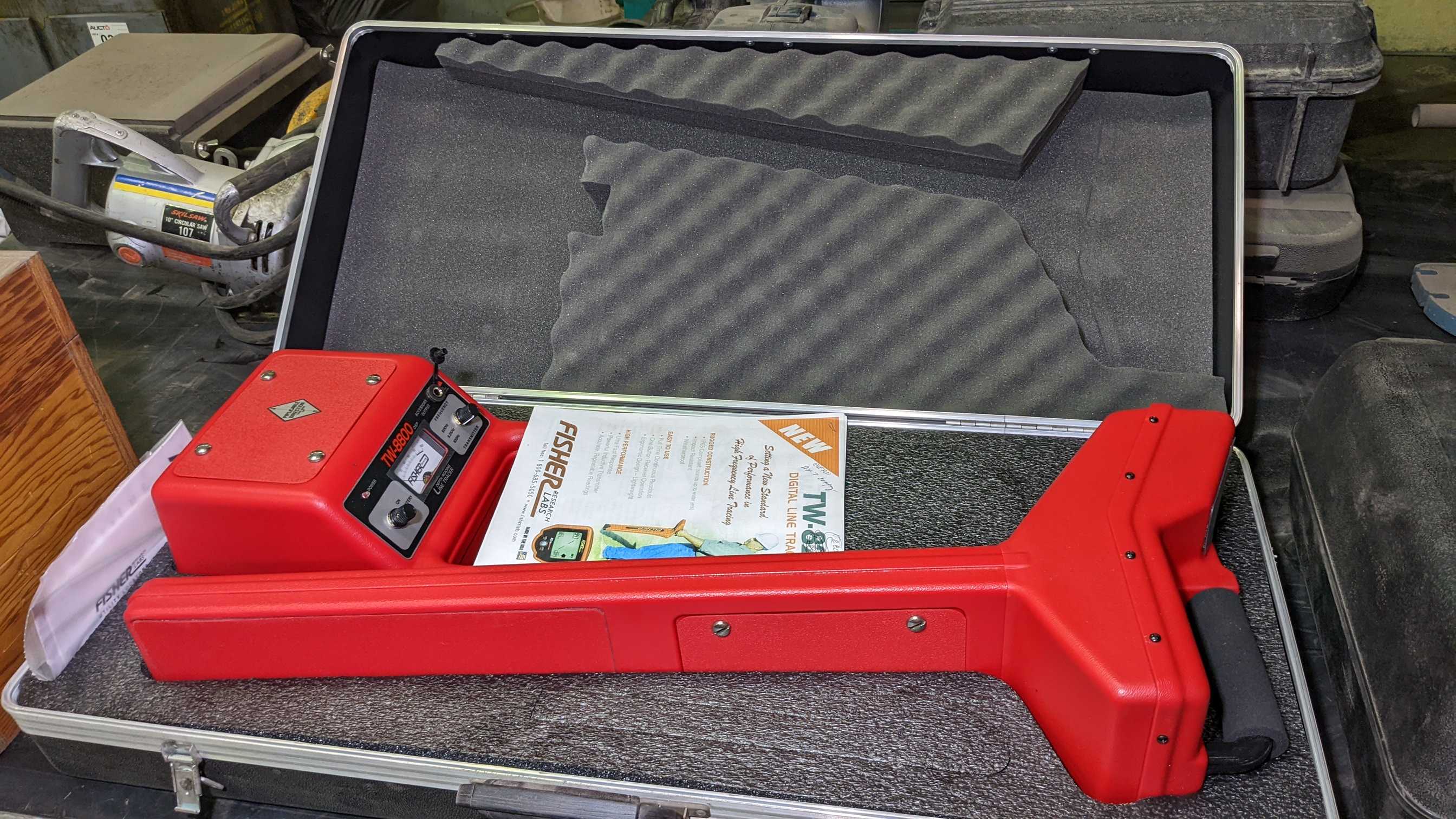 DIGITAL LINE TRACER - ELECTRIC POWER TOOLS