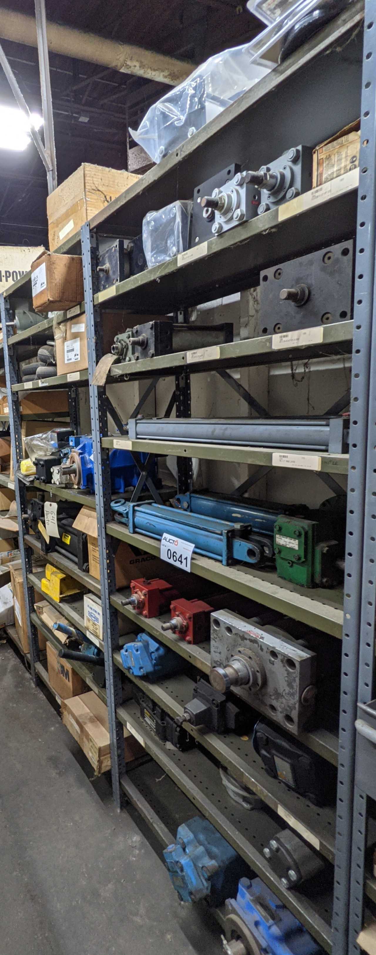 2 SHELVES OF PUMPS / MRO ( CONTENTS ON TOP INCLUDED) - MISCELLANEOUS 2 SHELVES OF PUMPS / MRO ( CONTENTS ON TOP INCLUDED) - MISCELLANEOUS